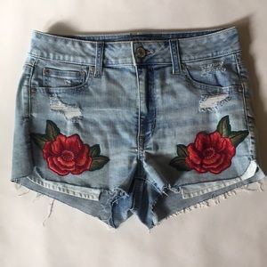 American Eagle Hi-rise Shorties